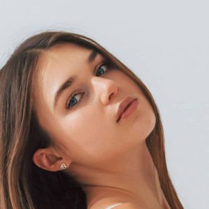 ΑΠΟΤΡΙΧΩΣΗ LASER ΣΕ ΟΛΟ ΤΟ ΠΡΟΣΩΠΟ